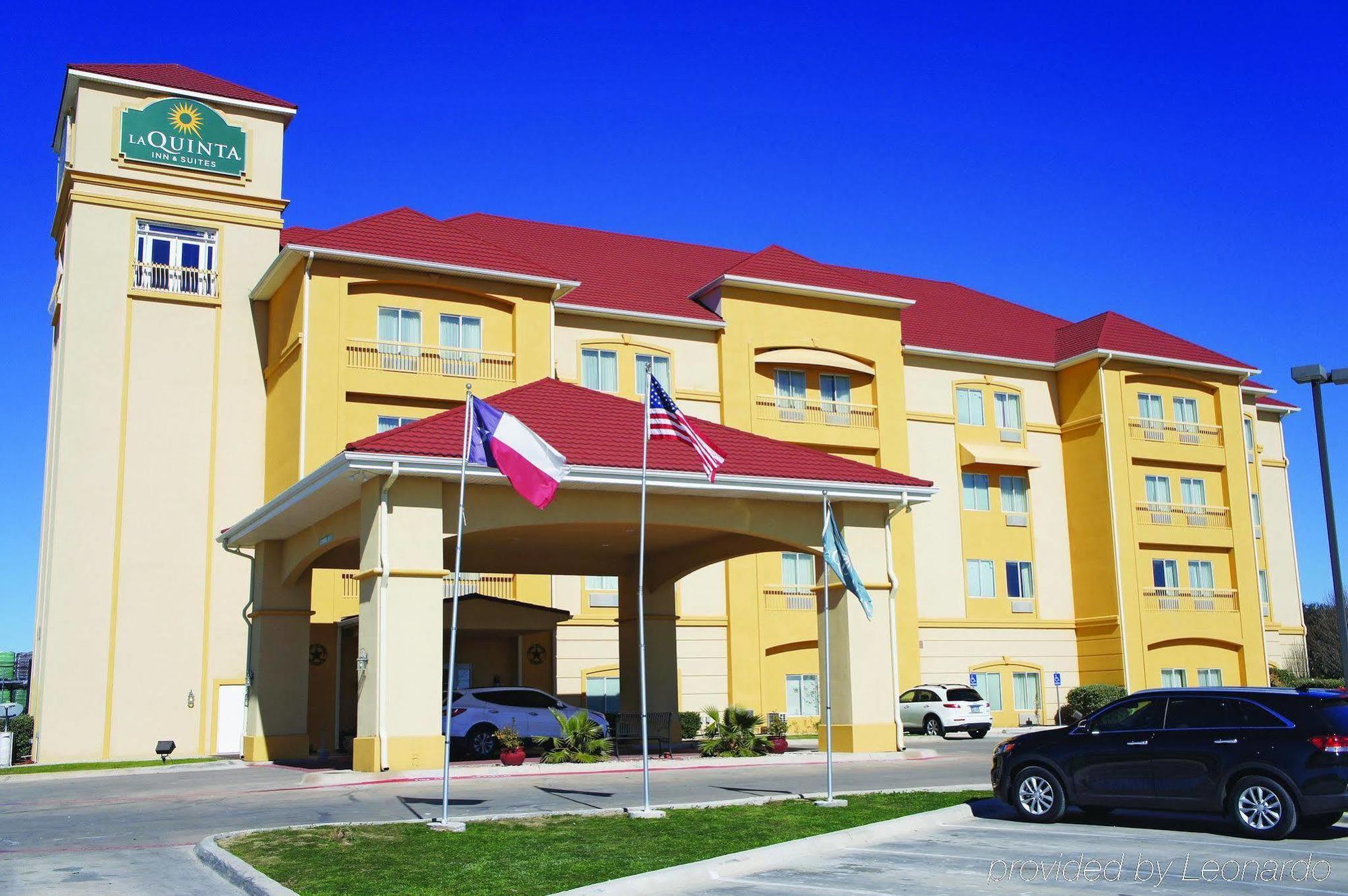 La Quinta By Wyndham Brownwood Hotel Exterior foto