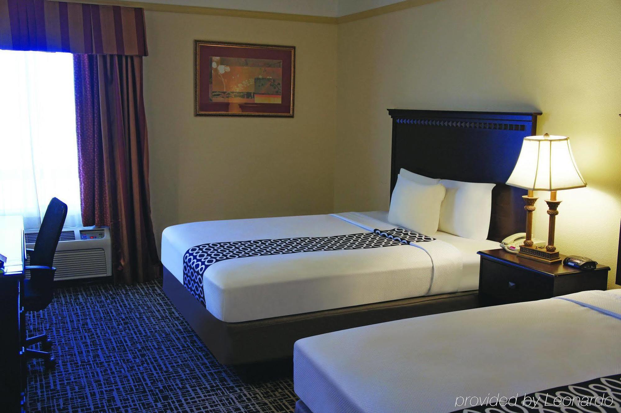 La Quinta By Wyndham Brownwood Hotel Exterior foto